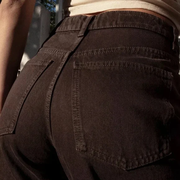 Mom Fit High Waist Brown Jeans - Picture 4 of 7